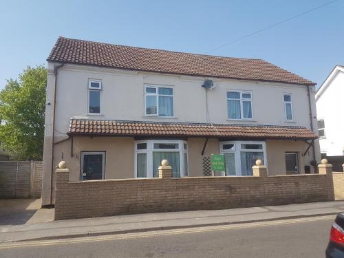 Peterborough Casa | Arman Lodge House