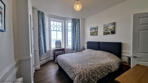 Sheringham Casa | Armorel, 9 Burlington Place