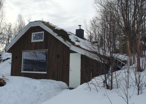 Knapplund Cabina | Arnebu