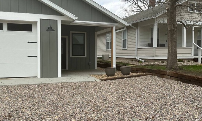 Arnolds Park Casa | ArnoldsPkHouses:Firepits,FamFriendly,Sleep16
