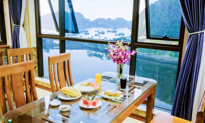 Cat Hai Hotel | Aroma Cat Ba sea view hotel