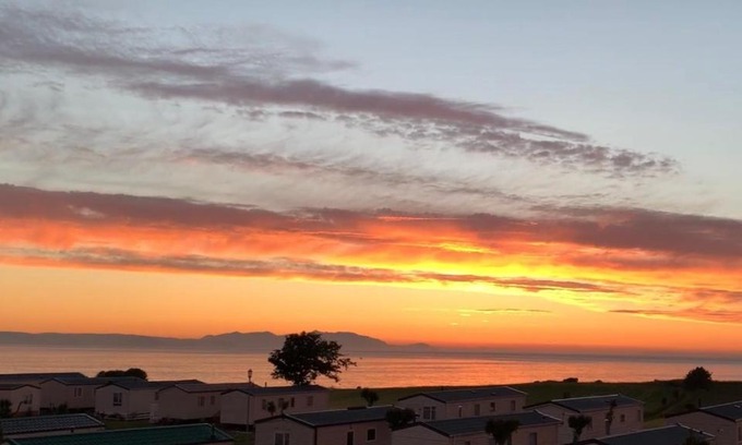 Ayr Apartamento | Arran View Apartment at Heads of Ayr