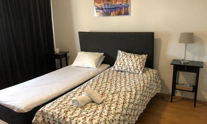 Arstaskog Apartamento | Arsta Stockholm Apartment 342