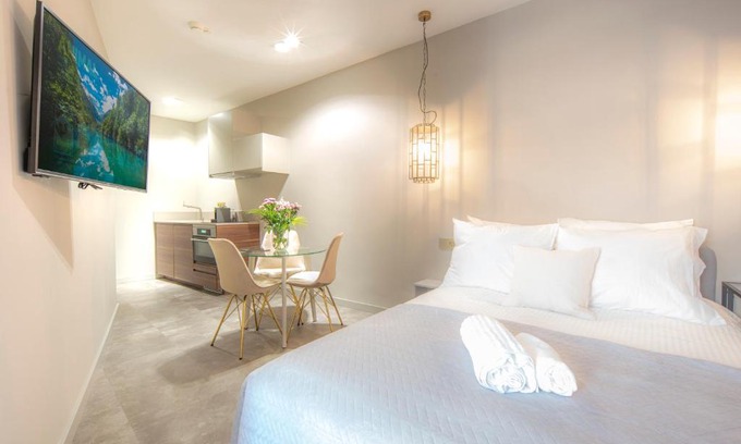 Schiedam Cama Y Desayuno | Art Apartment newly build 7min from Rotterdam CS app1
