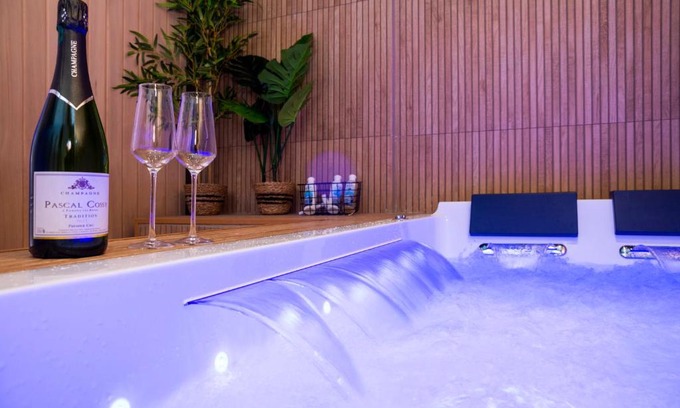Hincmar Apartamento | Art Déco Champagne & Spa