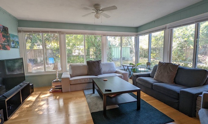 Bayou Oaks Casa | Art Haven Retreat - Open Plan Home with Sun Room and Fenced Yard