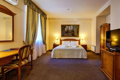 Dnipro Hotel | Art Hotel Academy