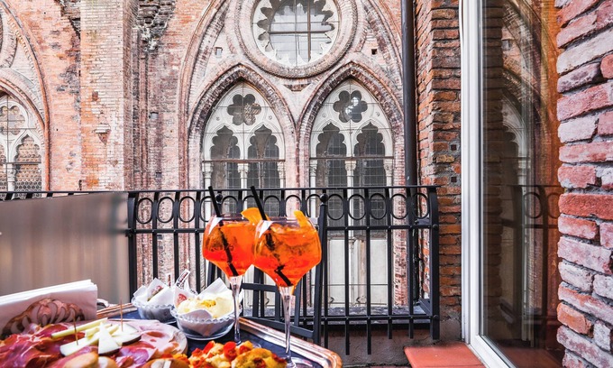 Historic Center Hotel | Art Hotel Commercianti