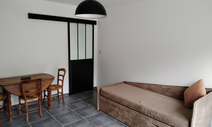 Saints Apartamento | ART on the ground floor and terrace