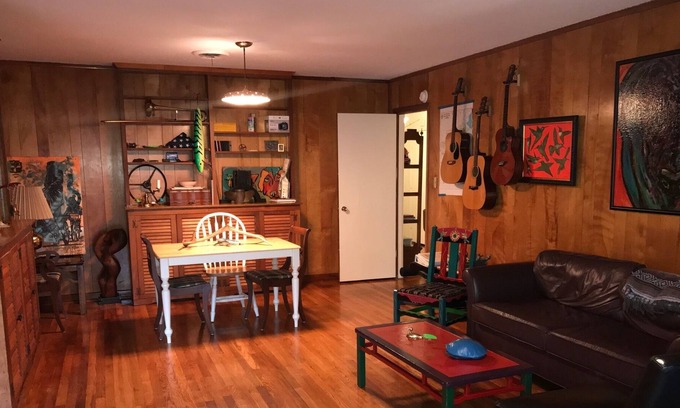 Tougaloo Casa | Art's Gallery, cerca de Highland Village