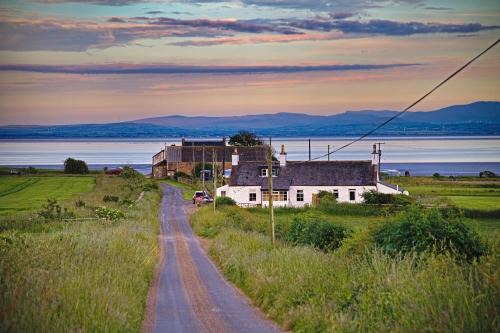 Carsethorn Casa | Arthur's Cottage