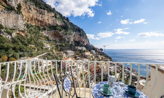 Liparlati Casa | Artist House in Positano