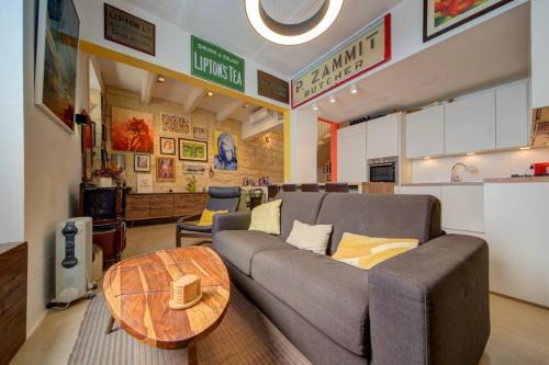 Zebbug Casa | Artistic Traditional Maltese House