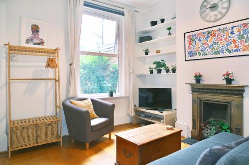 Hammersmith Apartamento | Artsy & bright Hammersmith London 1b1b, up to 4 people