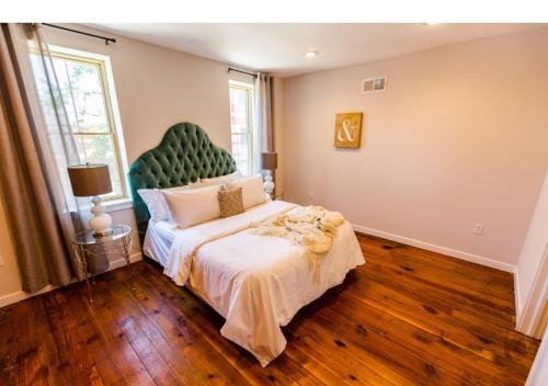 Kensington Casa | Artsy Hidden Gem - FREE PARKING