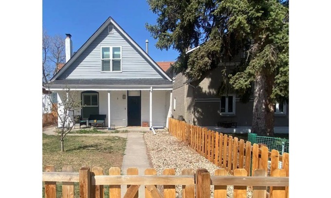 Platt Park Casa | Artsy Platt Park Guest Suite, Walk Everywhere + QUICK MOUNTAIN ACCESS!
