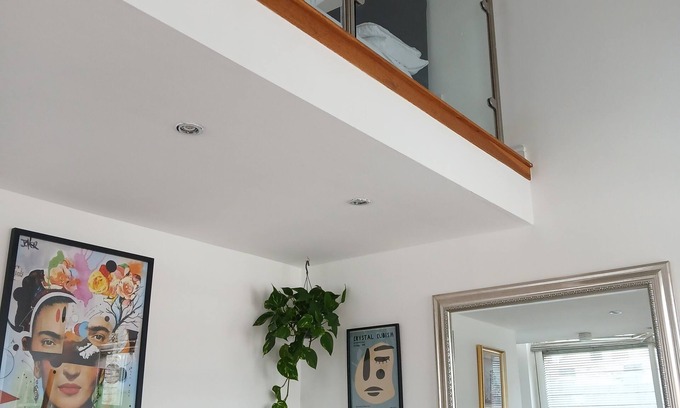 Canton Apartamento | Arty loft in central cardiff