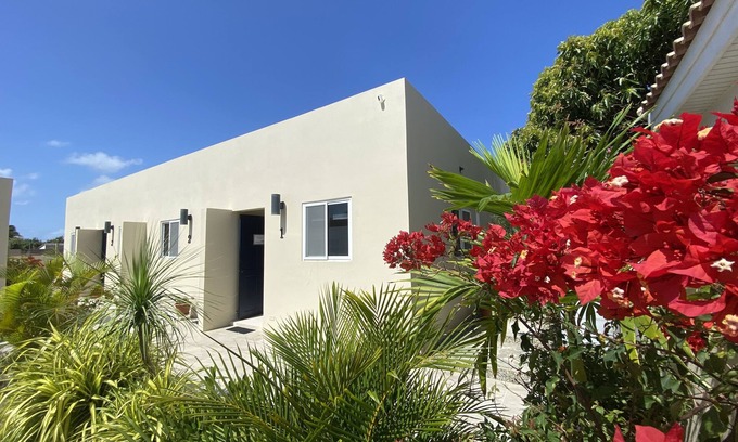 Turibana Apartamento | Aruba IXORA A2 - Prikichi Suite, 1-bdrm, sleeps 3, 7 minutes drive to the beach