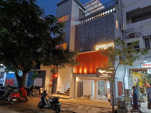 Kalapettai Hotel | Arul Residency