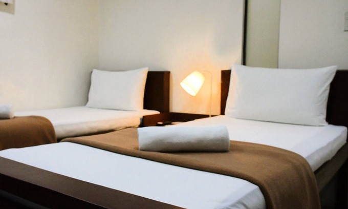 Bangkal Hotel | Arzo Hotel Makati