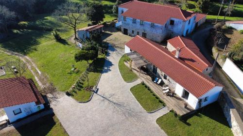 Valenca Casa | As Casas Do BomPai - Las Oliveiras