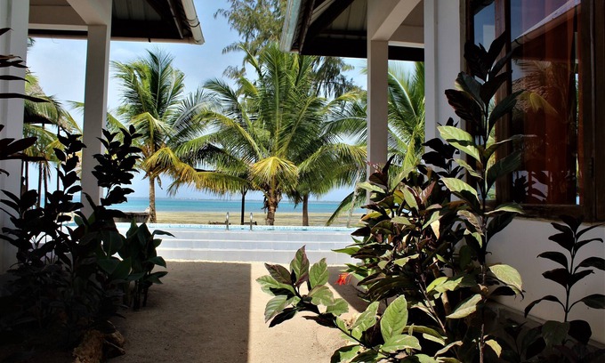 Fukuchani Apartamento | Asante Sana Beach Cottages Oceanview Suite - Sleeps 5 Guests