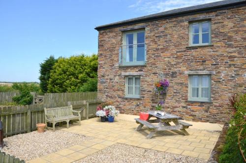 Grampound Casa | Ash Cottage, 3 bed large cottage