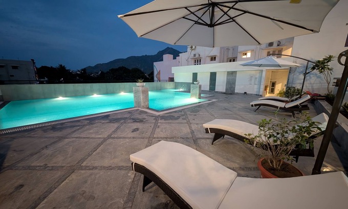Tiruvannamalai Hotel | Ashreya Suites Tiruvanamalai