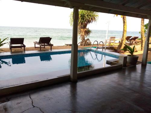 Boossa Hotel | Asiri Yoga Retreat