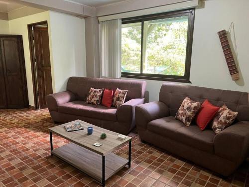 Penjamo Apartamento | Asis wildlife sanctuary apartment 30 min from La Fortuna