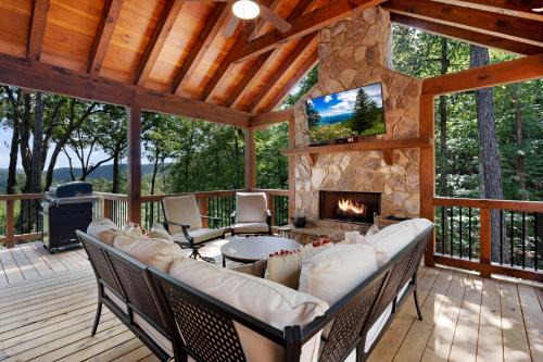 Cherry Log Casa | Aska Favor