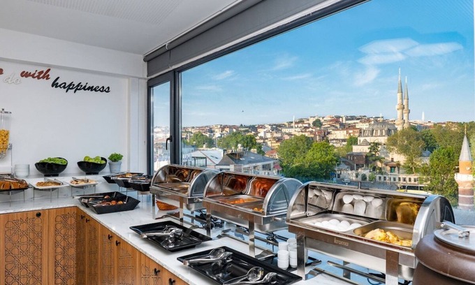 Uskudar Hotel | Askadar Çatı Otel