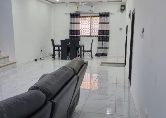 North Legon Apartamento | Asomdwee (Peace) Villa, Ashongman Estates, Accra
