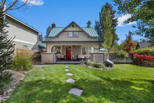 River West Casa | Aspen Bungalow - Meredith Lodging