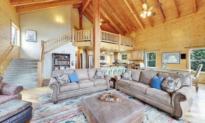 Brian Head Cabina | Aspen Lodge in Brian Head - Sleeps up to 25!