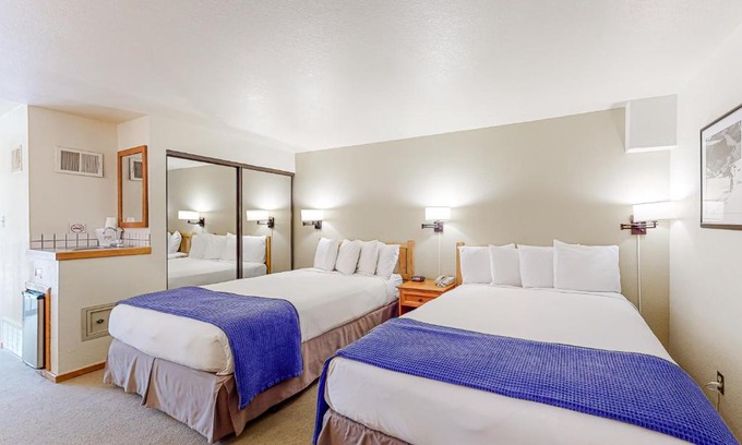 West End Casa | Aspen Mountain Lodge 209
