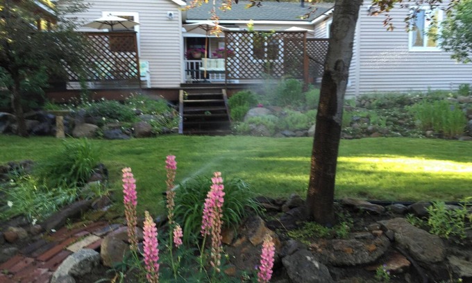 Truckee Casa | Aspen Rige Chalet / a pie del centro de Truckee y Safeway / jacuzzi privado / WiFi
