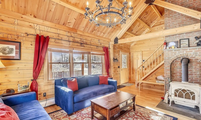 Morrisville Casa | Acogedora cabaña de madera, a 5 minutos de la aldea de Stowe