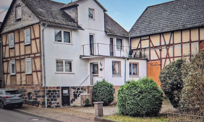 Friedensdorf Casa | Assembly house Dautphe