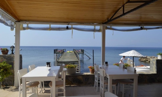 Ayvacik Hotel | Assos Sardunya Butik Hotel
