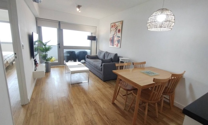 Núñez Apartamento | Astor Views - Modern 1BR apartment in Nunez