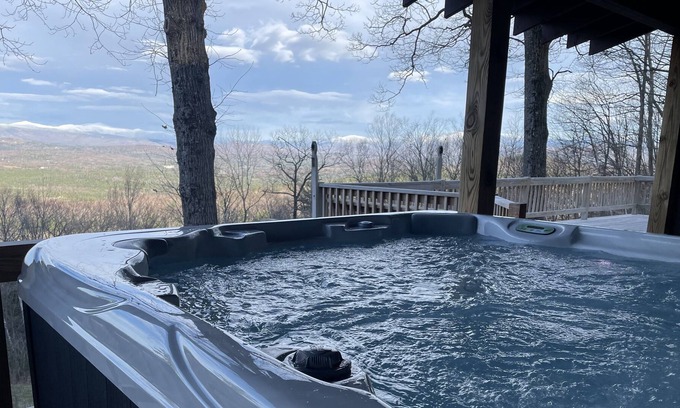 Littleton Casa | Astounding! NEW HOT TUB & SAUNA Luxury Cabin Home w/ Distinctive Views! Unwind~