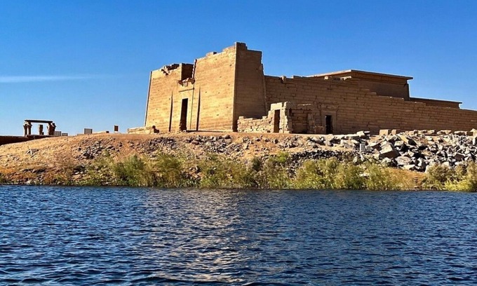 Aswan Casa | Aswan Felucca Sailing boat