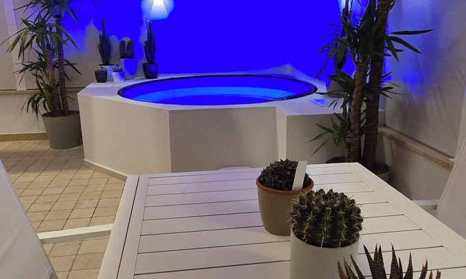 Porto Sant'Elpidio Apartamento | At 50m from the sea, the whirlpool the perfect complement to your relaxing vacation