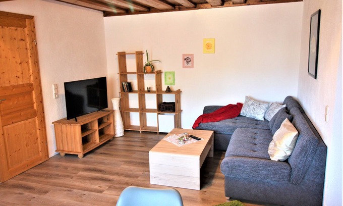 Bad Goisern Apartamento | ★ Apartamento soleado / WiFi / estacionamiento / piscina / 5 personas ★
