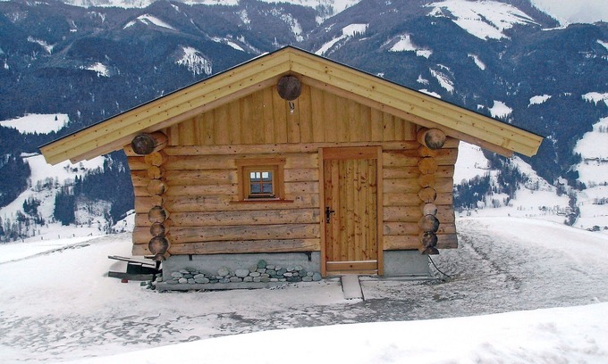 Bruck an der Grossglocknerstrasse Villa | Maravillosa casa de vacaciones para 5 personas con WIFI, TV, balcón y aparcamiento