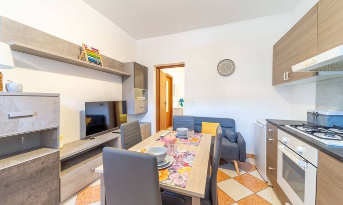 Pablo Apartamento | AT LUCA'S HOUSE, central area, separate entrance, parking, self check-in.