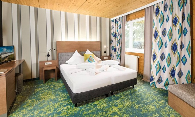 Saalfelden am Steinernen Meer Casa | Suite Junior "De Luxe" - Die Hindenburg, Hotel de diseño