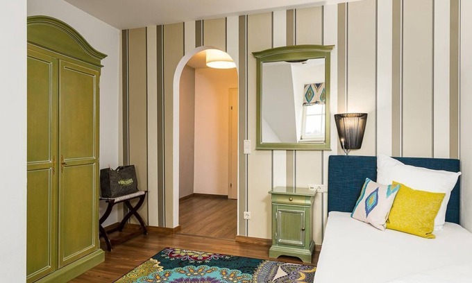 Saalfelden am Steinernen Meer Casa | Habitación individual con cama con somier (120 x 200 cm) - Design Hotel Die Hindenburg