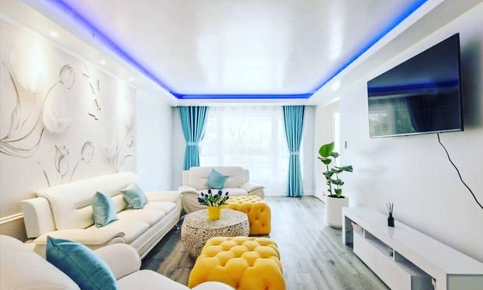 Mississauga Casa | At the Blue Tulips you will experience luxurious, private yet natural lifestyle